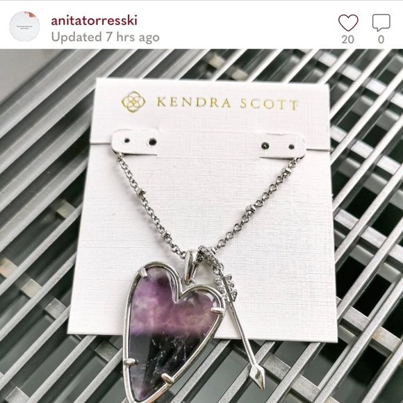 KENDRA SCOTT Ansley Heart Pendant Necklace In Rose Quartz - Picture 12 of 16